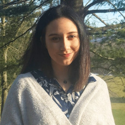 headshot of sophia salazar