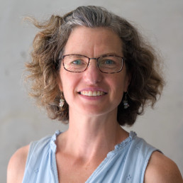 Headshot of Meredith Moore